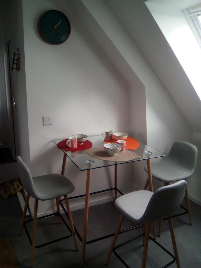 L'Escapade Lochoise Bed & Breakfast Génillé Bagian luar foto