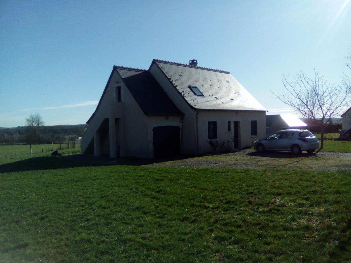 L'Escapade Lochoise Bed & Breakfast Génillé Bagian luar foto
